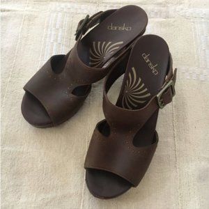 Dansko Ripley Brown Slide Leather Buckle - 8.5